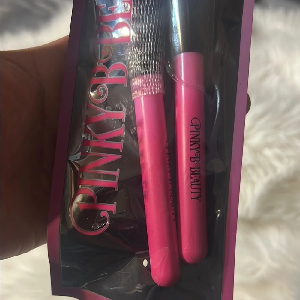 Pink Makeup Brush Set
